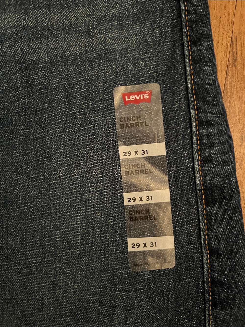 NWT Levi’s Cinch Barrel Jeans - Picture 7 of 13